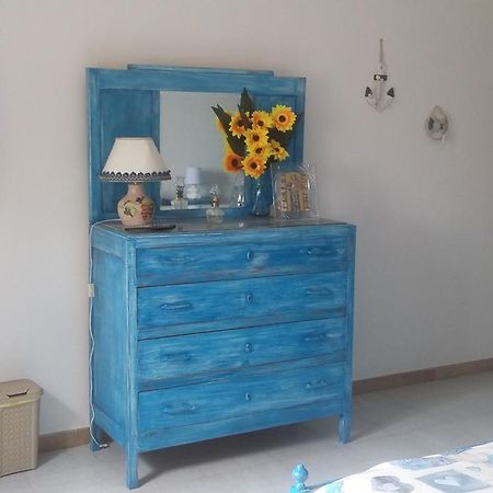 באדזי B&B Le Peonie מראה חיצוני תמונה